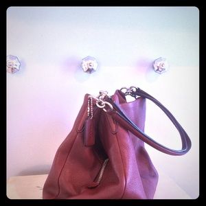 Coach Oxblood Shoulder Bag~~❤️